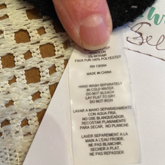 Black sioni knit jacket NWT - Picture 2 of 4